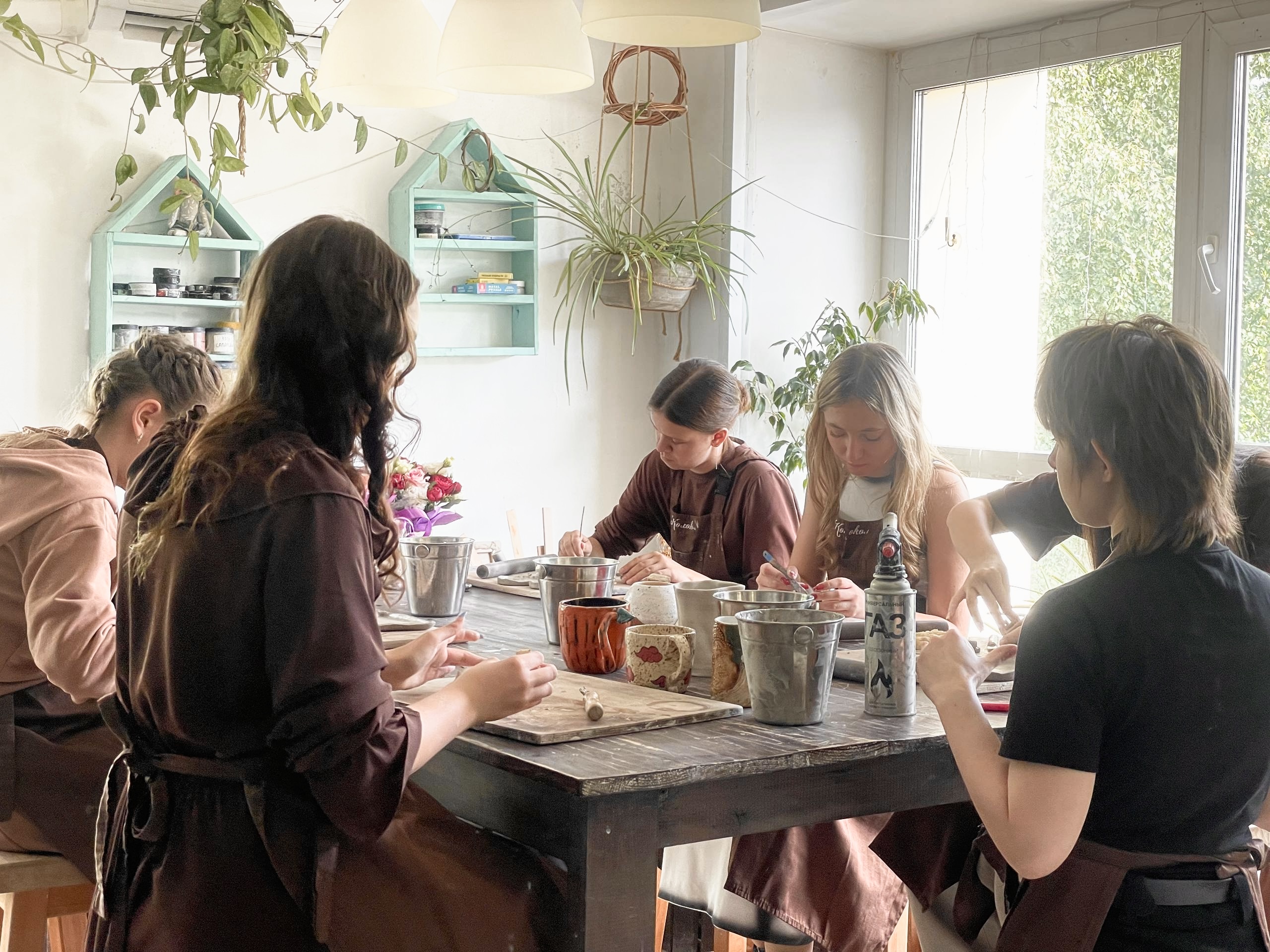 Своя компания. Малый зал до 6 чел. фото 1